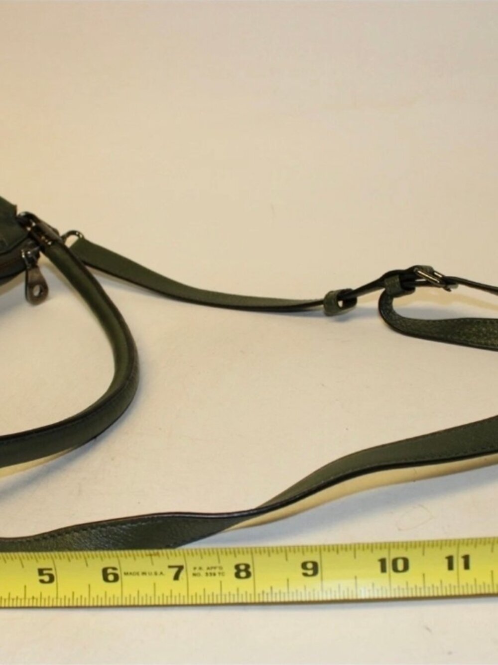 Marc by Marc Jacobs Green Leather Shoulder Bag - Picture 3 of 16